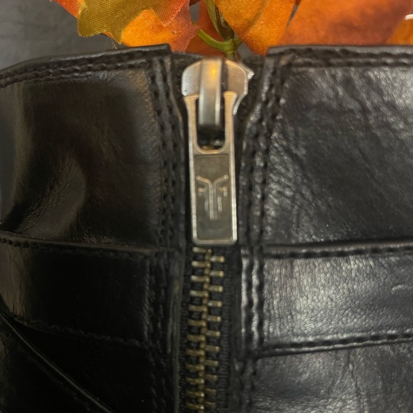 🖤FRYE LEATHER ANKLE BOOTS🖤 - Picture 6 of 16